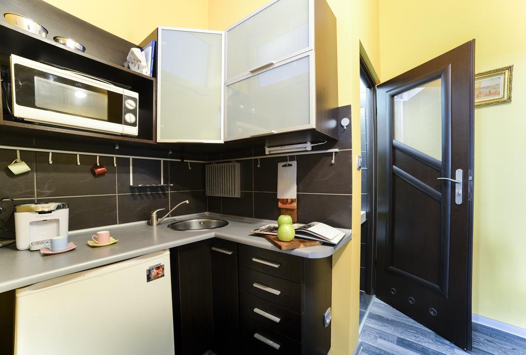 Apartment Next To Central Railway Station وارسو المظهر الخارجي الصورة